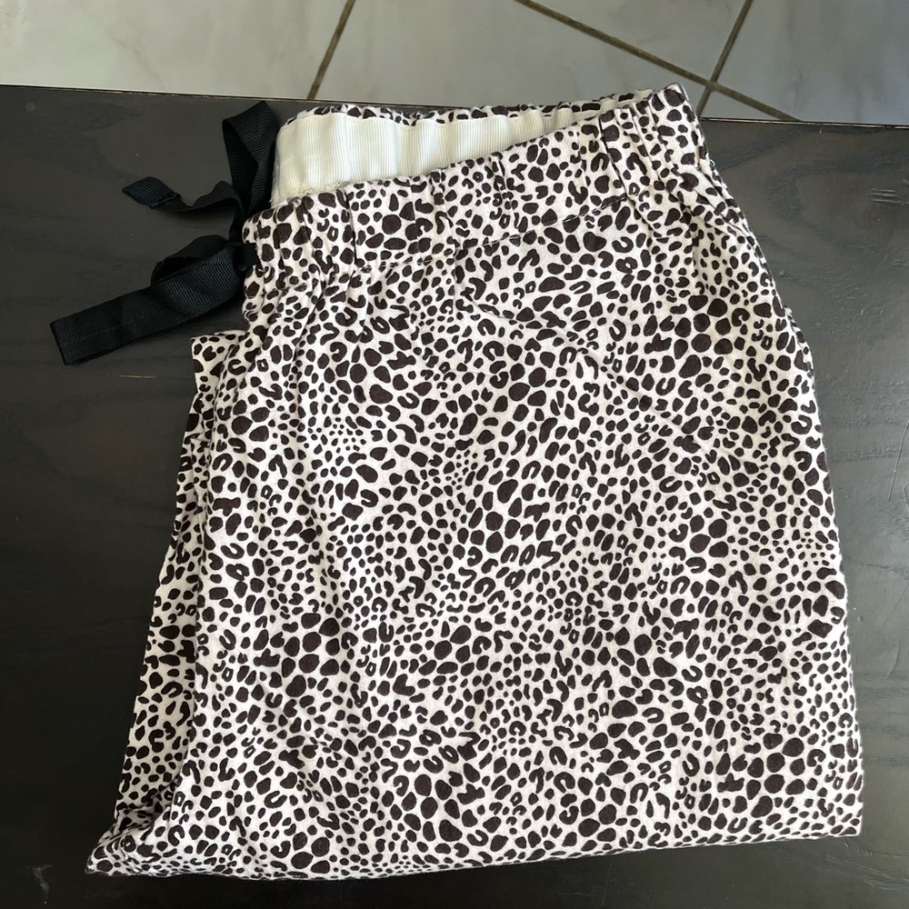 NWOT Land’s End Soft Cotton Light Flannel pajama pants